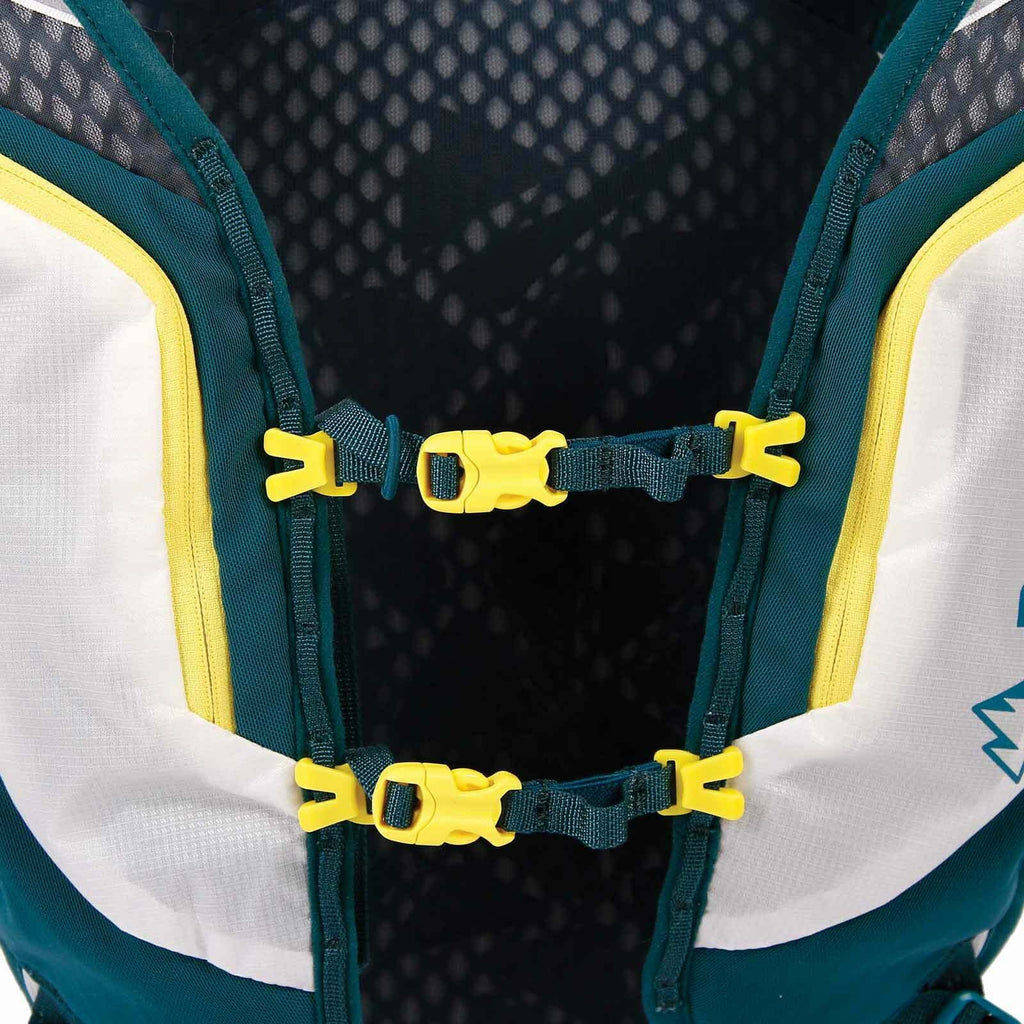 Blue Ice Reach 8L Pack - White Lightning